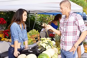 Lustful Latina with denim fetish gets fucked on a farmer's market